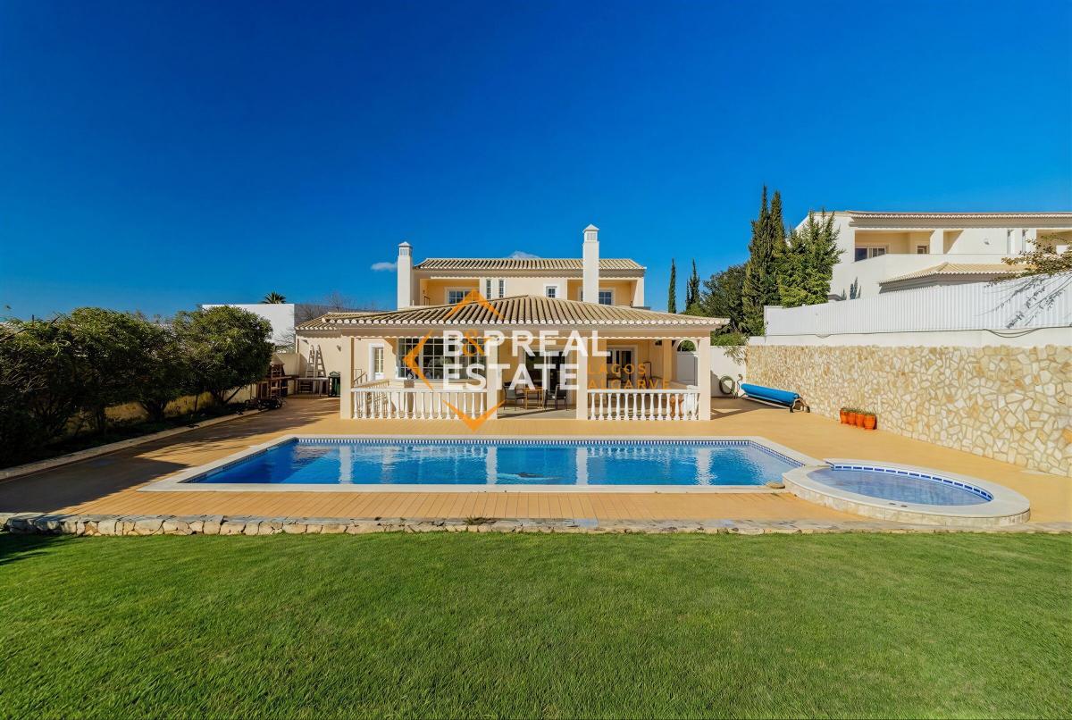 Picture of Villa For Sale in Praia Da Luz, Algarve, Portugal