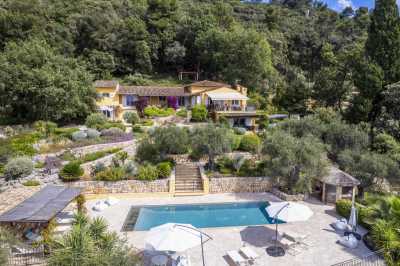 Villa For Sale in 