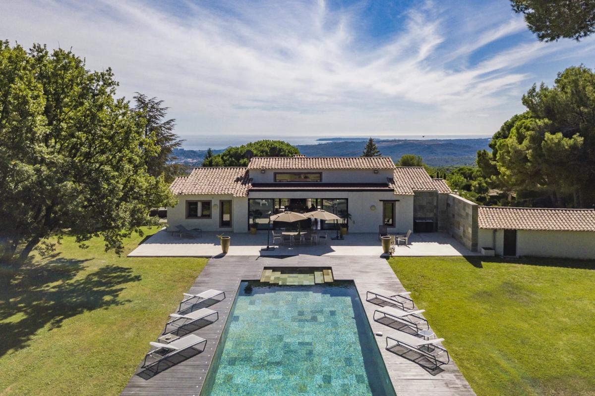 Picture of Villa For Sale in Saint Paul de Vence, Cote d'Azur, France