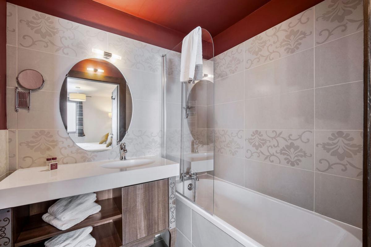 Picture of Apartment For Sale in Val Thorens, Rhone Alpes, France