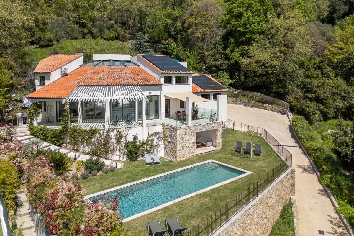 Picture of Villa For Sale in Grasse, Cote d'Azur, France