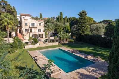 Villa For Sale in Antibes, France