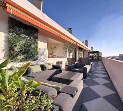 Apartment For Sale in 