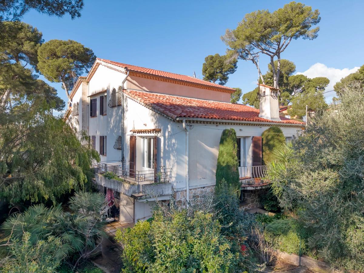 Picture of Home For Sale in Antibes, Cote d'Azur, France