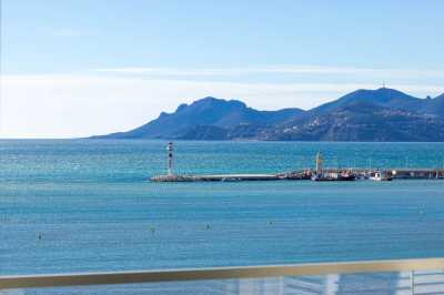Apartment For Sale in Cannes, France