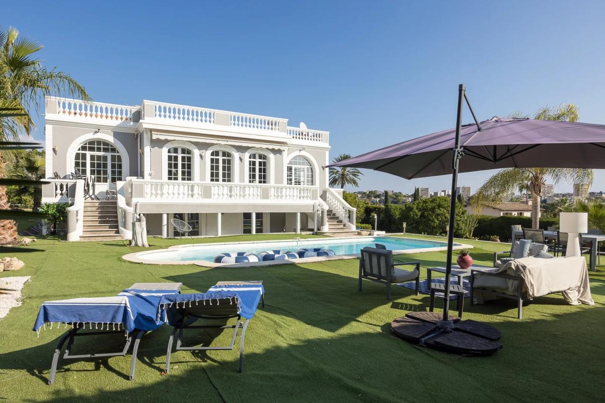 Picture of Home For Sale in Antibes, Cote d'Azur, France
