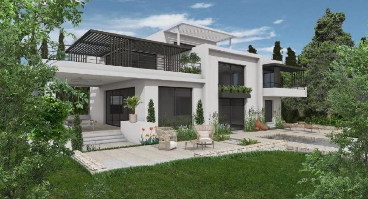 Picture of Villa For Sale in Grimaud, Cote d'Azur, France
