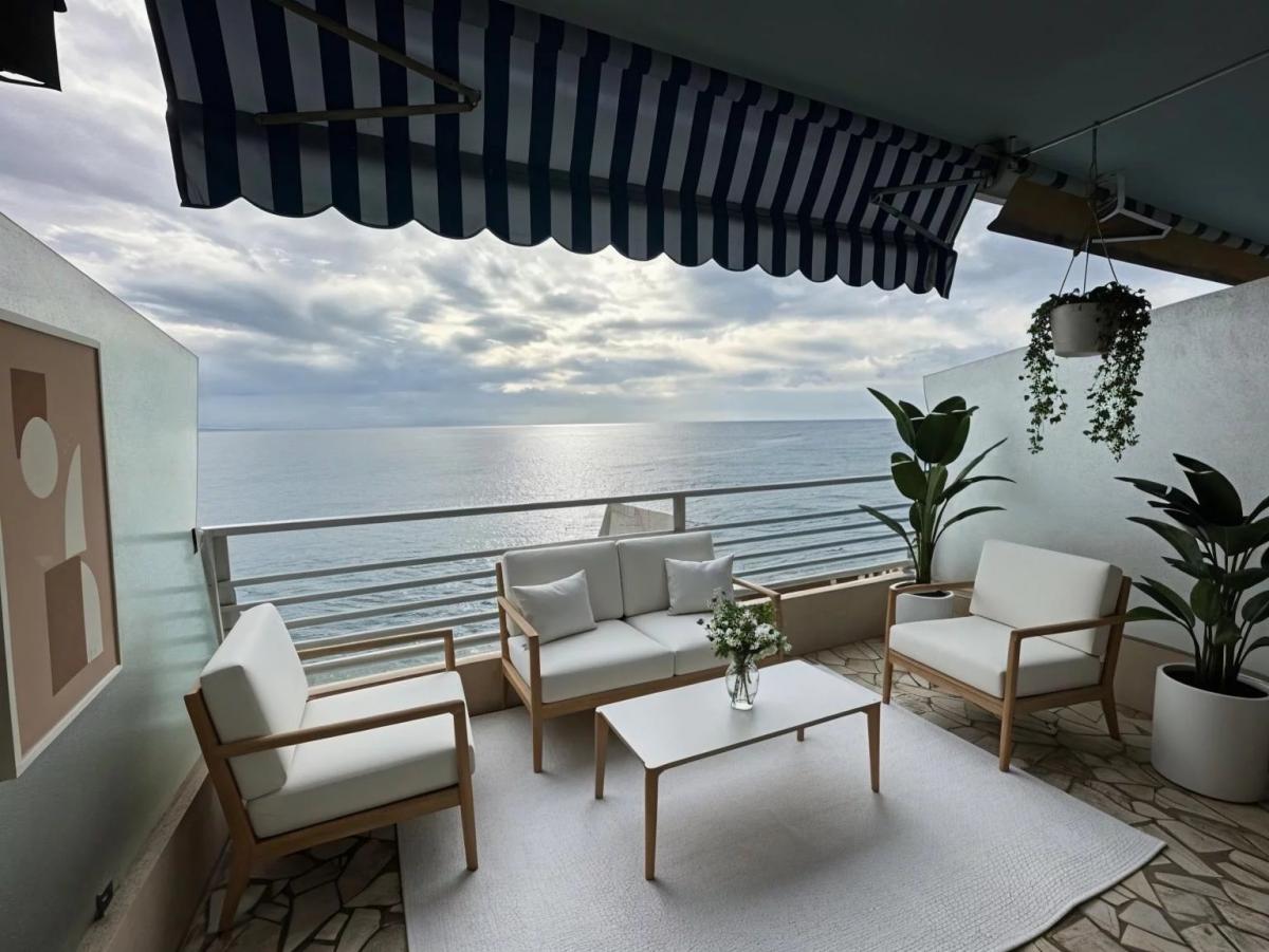 Picture of Apartment For Sale in Menton, Cote d'Azur, France