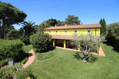 Villa For Sale in San Vincenzo, Italy
