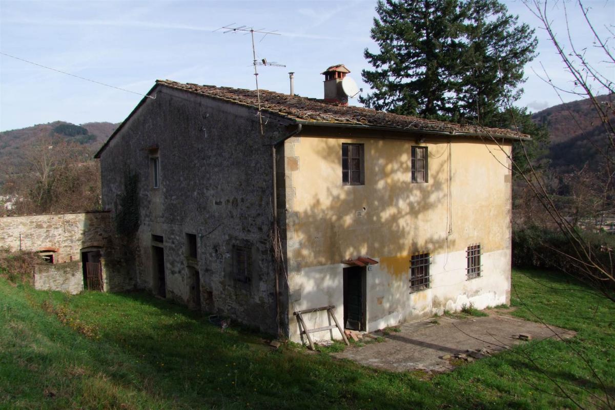 Picture of Home For Sale in Dicomano, Tuscany, Italy