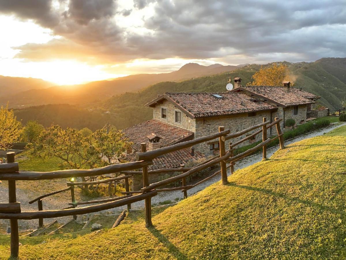 Picture of Home For Sale in Pieve Fosciana, Tuscany, Italy