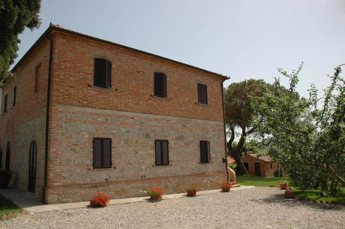 Picture of Home For Sale in Montepulciano, Tuscany, Italy