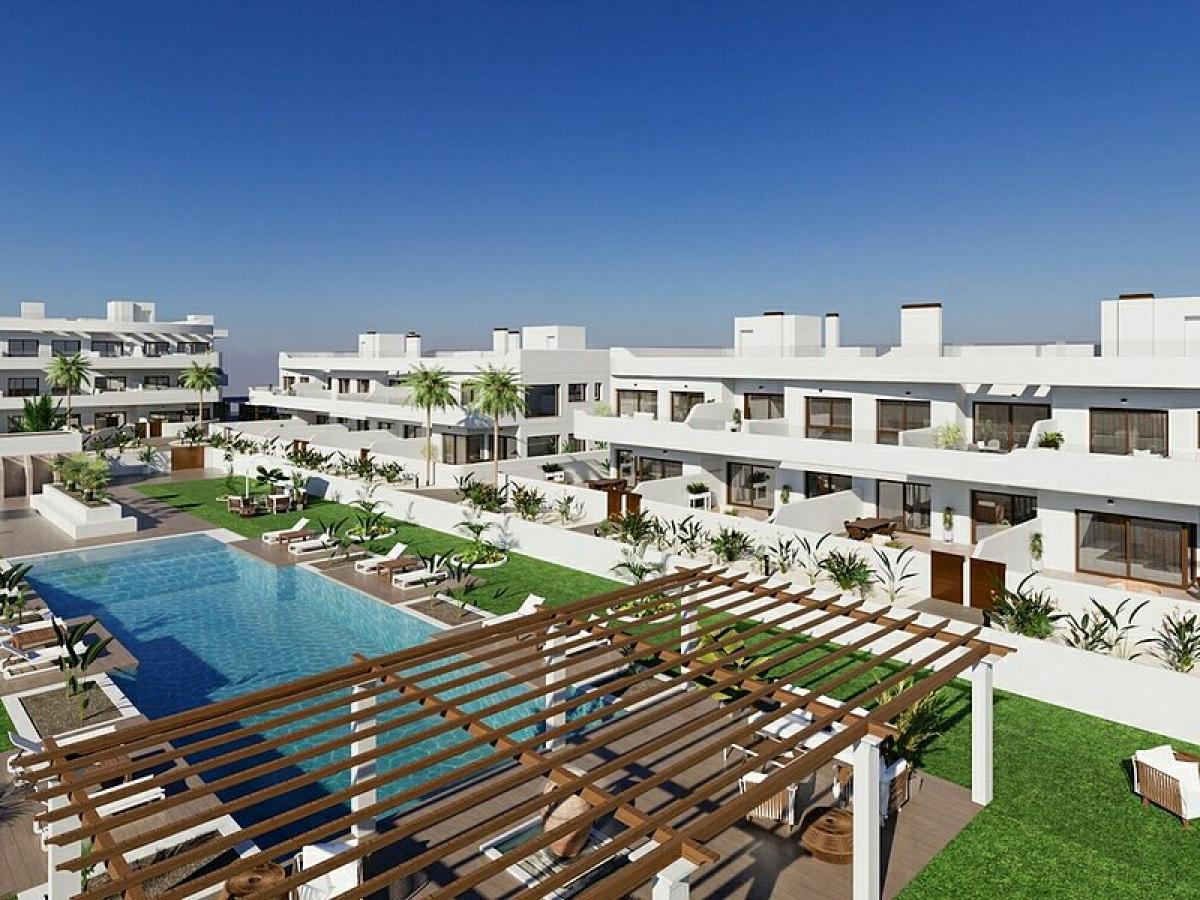 Picture of Apartment For Sale in Los Alcazares, Alicante, Spain