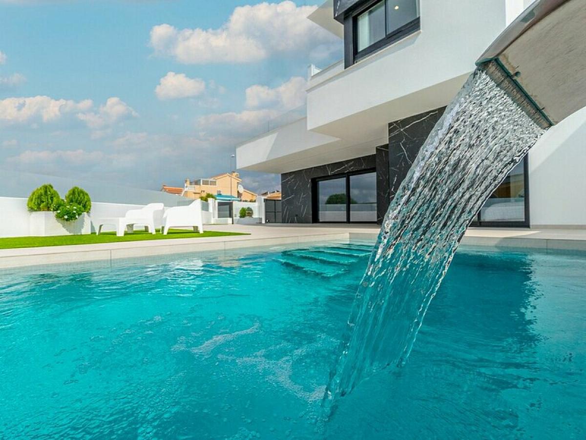 Picture of Villa For Sale in Rojales, Alicante, Spain