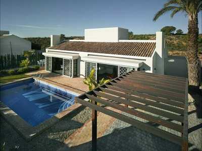 Villa For Sale in Peraleja Golf, Spain