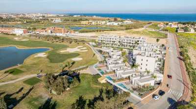 Villa For Sale in Los Alcazares, Spain