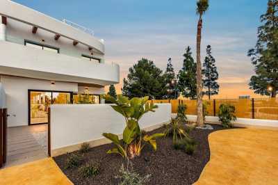 Villa For Sale in Los Alcazares, Spain