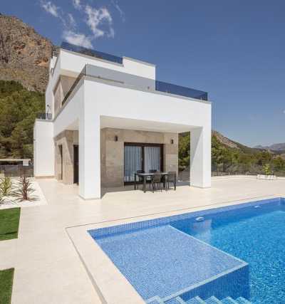 Villa For Sale in Polop, Spain