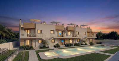 Villa For Sale in