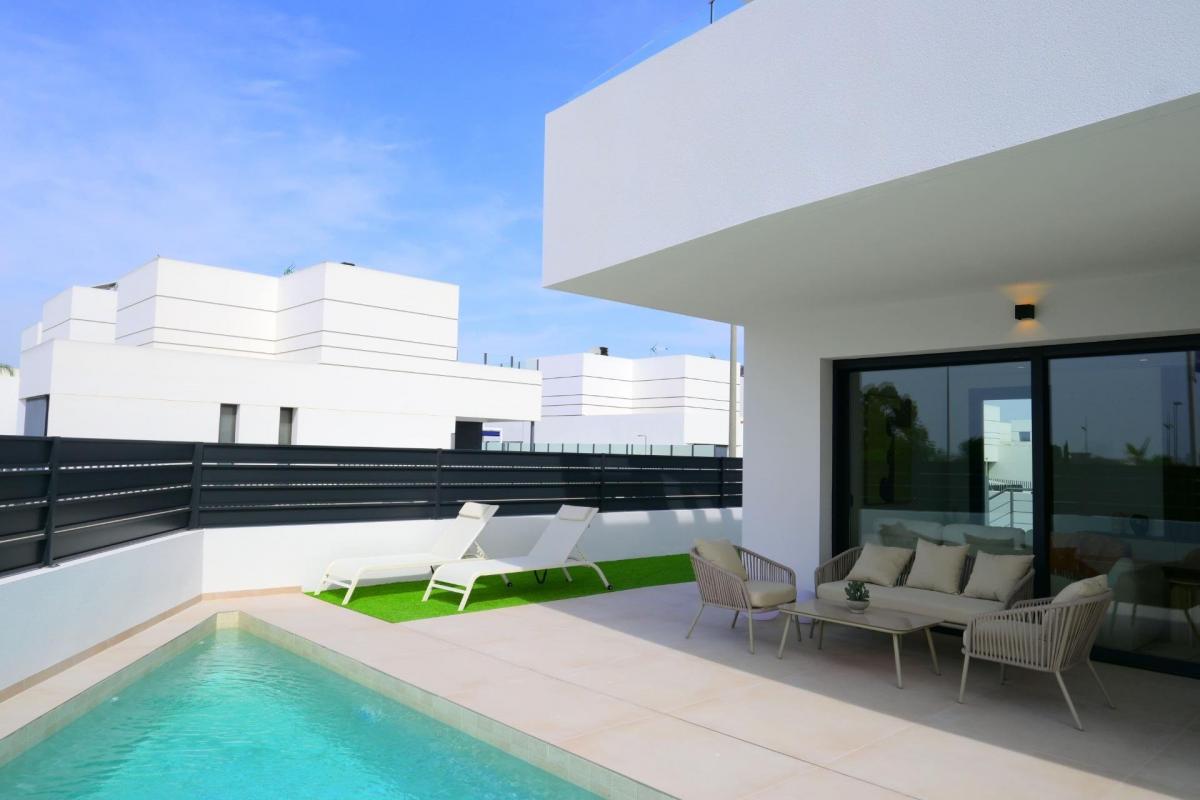 Picture of Villa For Sale in Dolores, Alicante, Spain