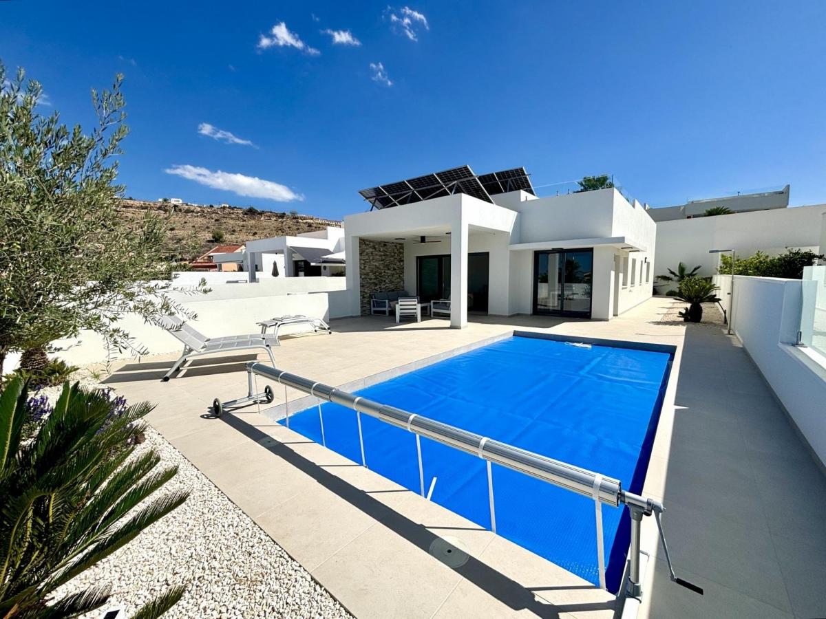 Picture of Villa For Sale in Rojales, Alicante, Spain
