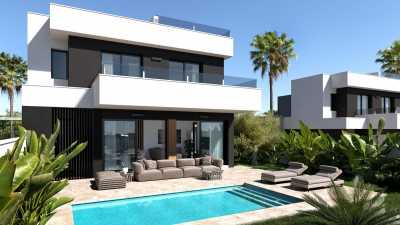 Villa For Sale in Ciudad Quesada, Spain