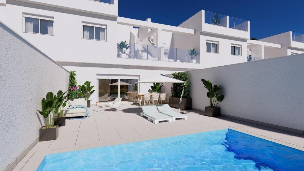 Picture of Home For Sale in Los Alcazares, Alicante, Spain