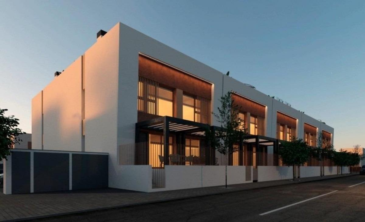 Picture of Home For Sale in Dolores, Alicante, Spain