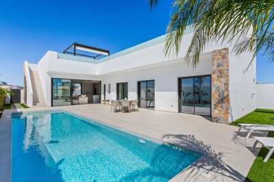 Villa For Sale in Los Alcazares, Spain