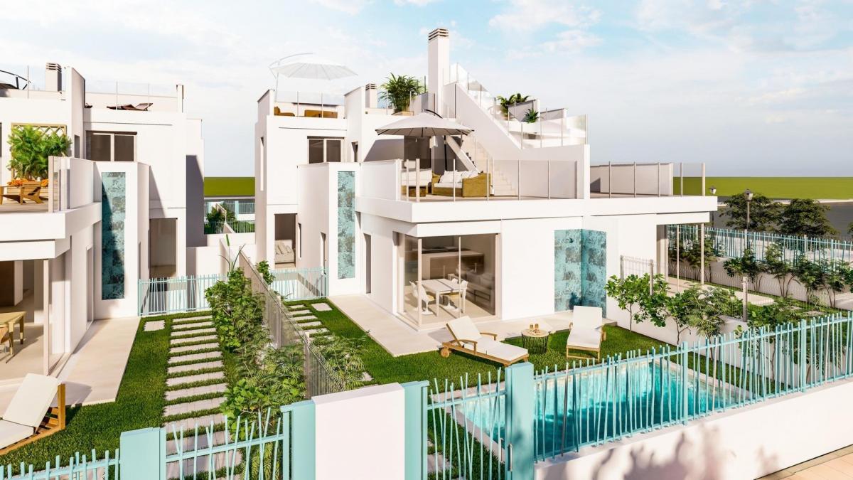 Picture of Villa For Sale in Los Alcazares, Alicante, Spain