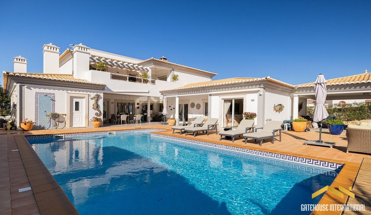 Picture of Villa For Sale in Luz, Algarve, Portugal
