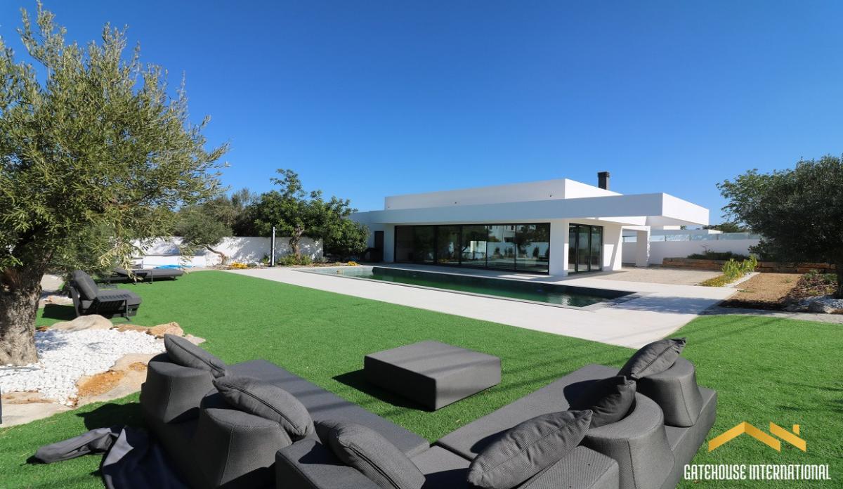 Picture of Villa For Sale in Sao Bras de Alportel, Faro, Portugal