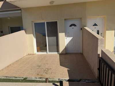 Apartment For Sale in Mesa Chorio, Cyprus