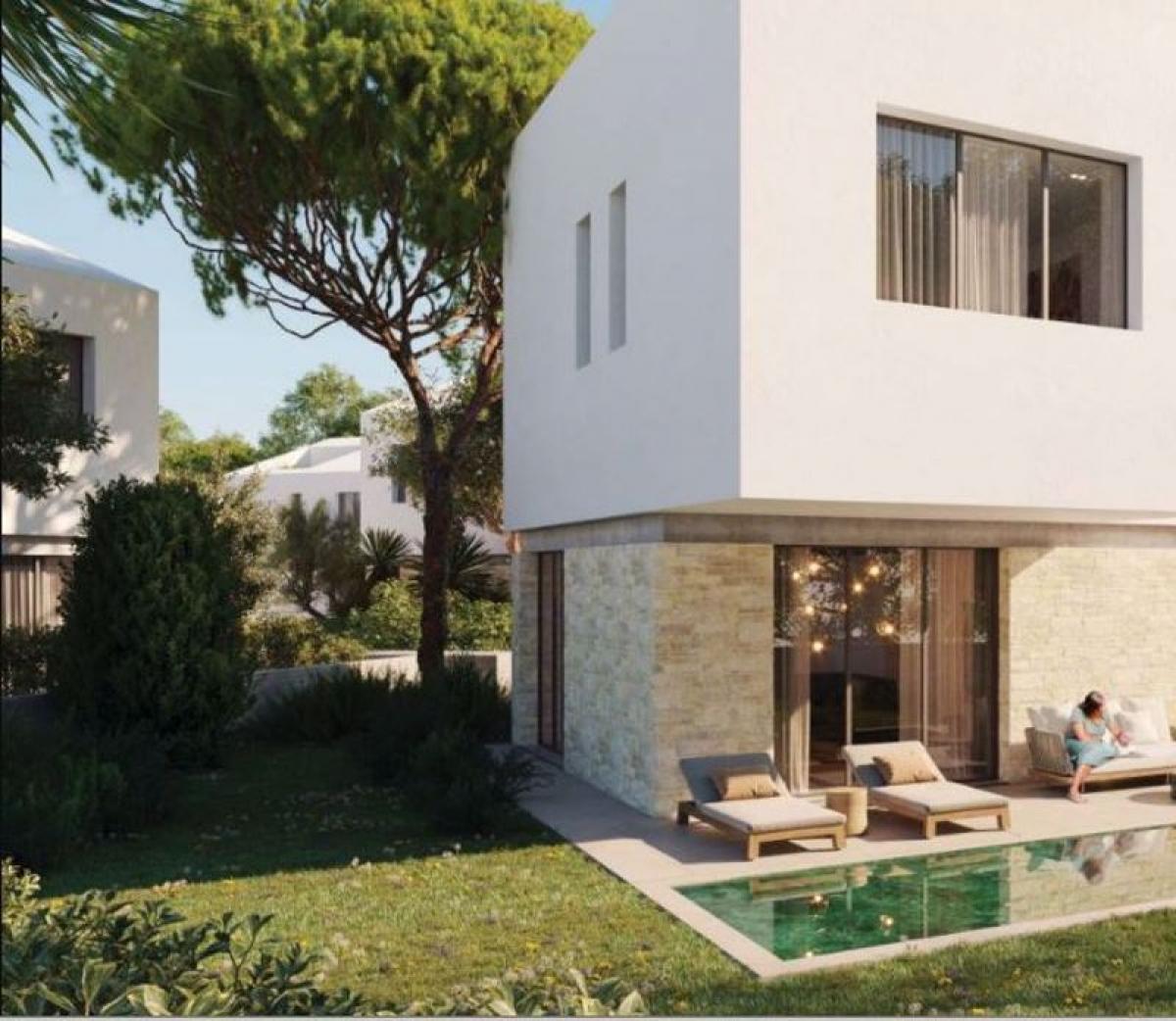 Picture of Villa For Sale in Oroklini, Larnaca, Cyprus