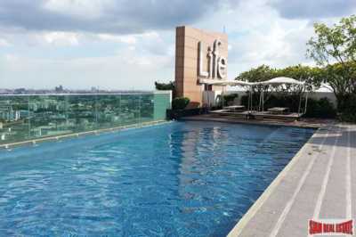 Apartment For Sale in Bangkok, Thailand