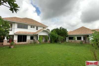 Villa For Sale in Chiang Mai, Thailand