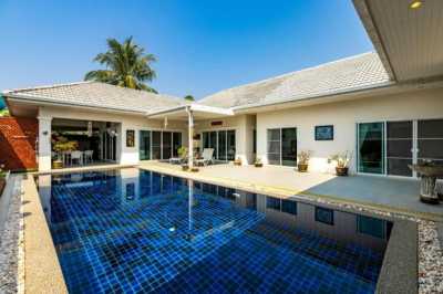 Villa For Sale in Prachuabkirikhan, Thailand