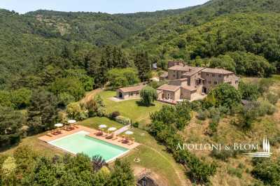 Home For Sale in Arezzo, Italy