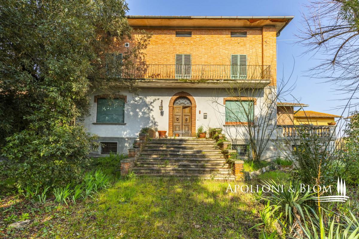 Picture of Home For Sale in Montepulciano, Tuscany, Italy