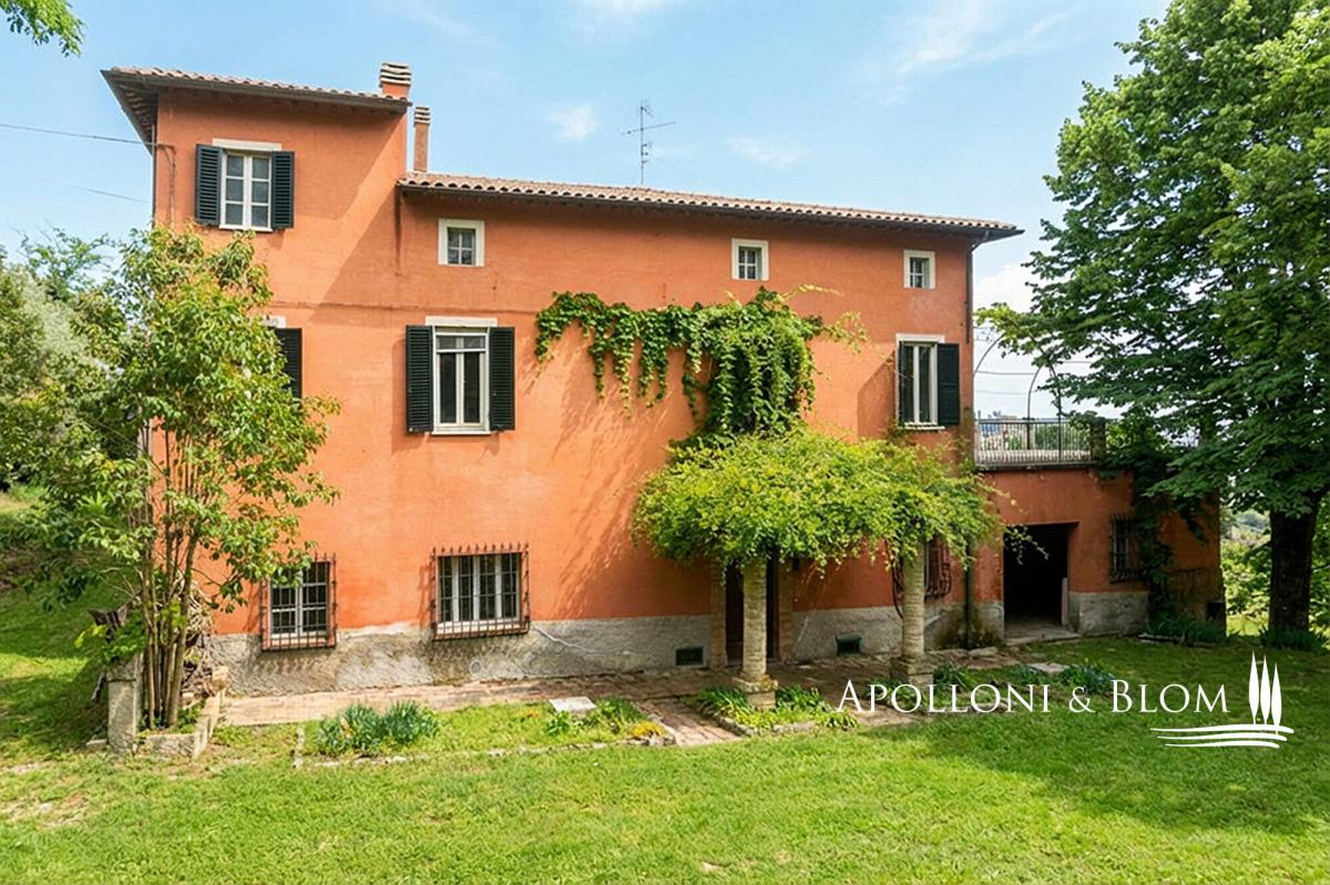 Picture of Villa For Sale in Perugia, Umbria, Italy