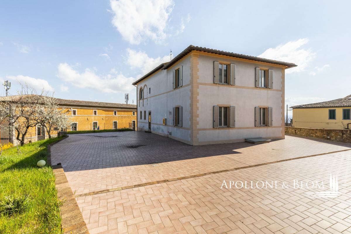 Picture of Home For Sale in Montalcino, Tuscany, Italy