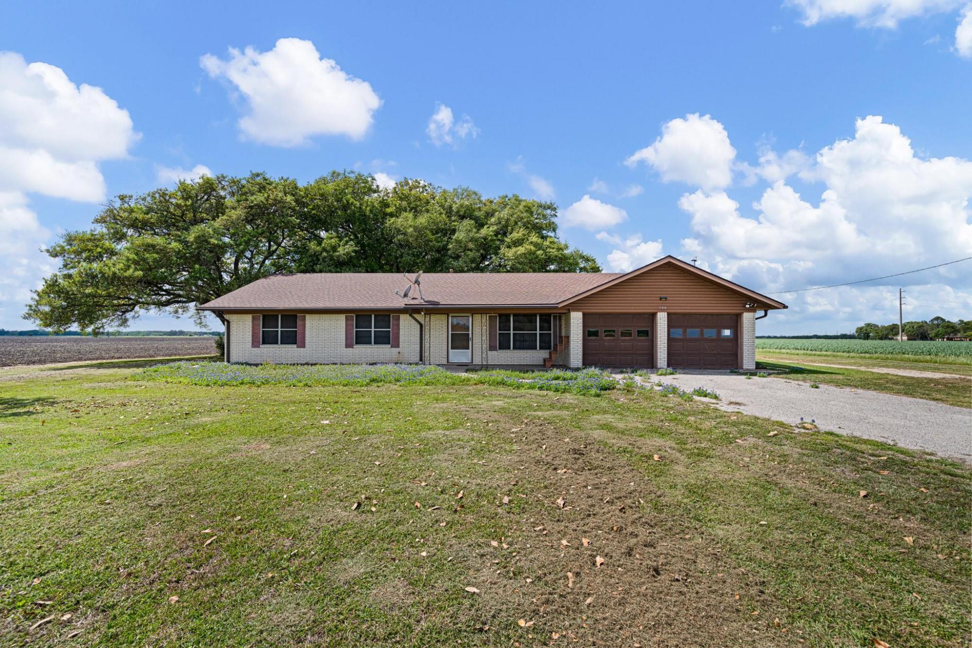 Home For Sale in Wharton, Texas, United States