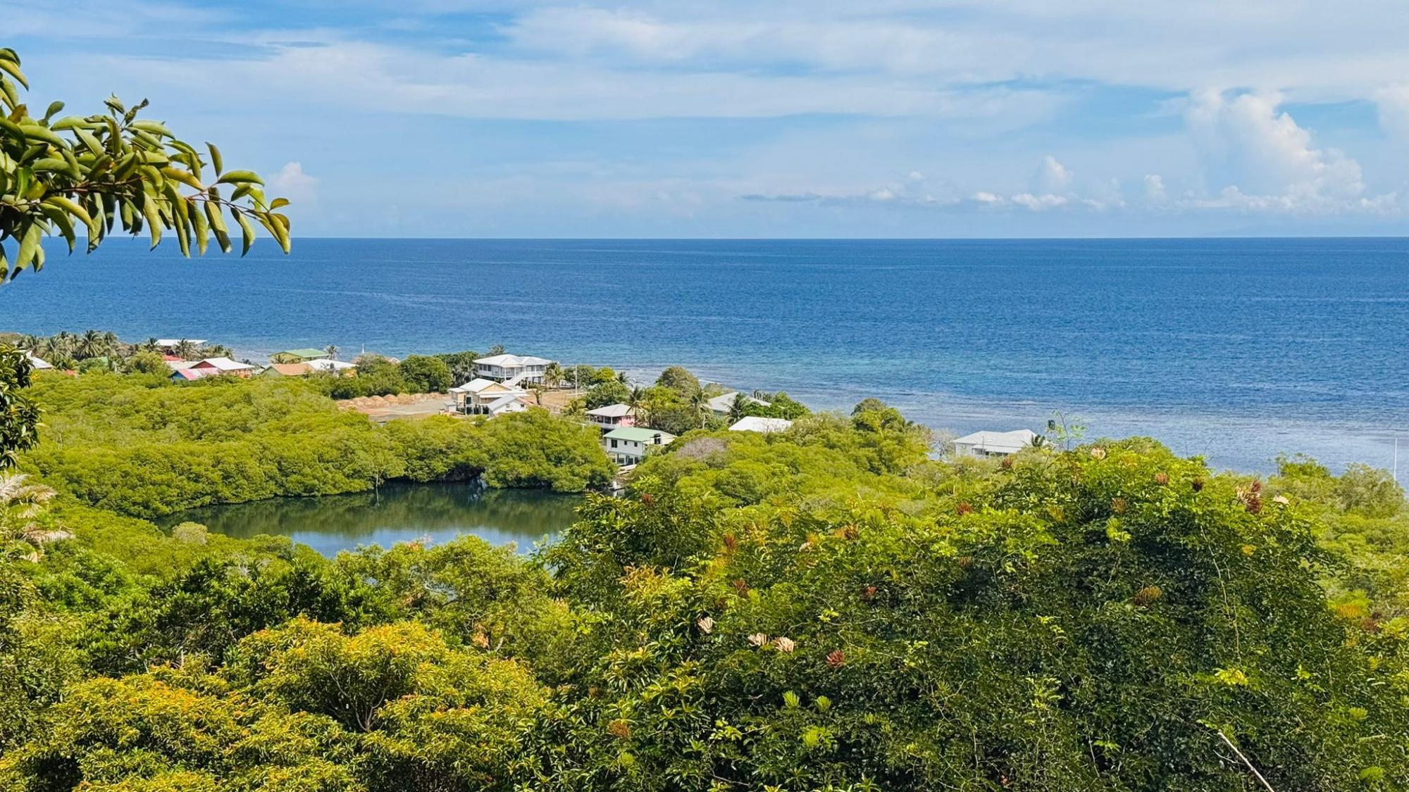 Picture of Residential Lots For Sale in Roatan, Islas de la Bahia, Honduras