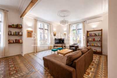 Apartment For Sale in Barcelona, Spain