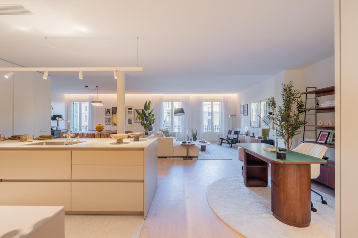 Picture of Home For Sale in Barcelona, Barcelona, Spain