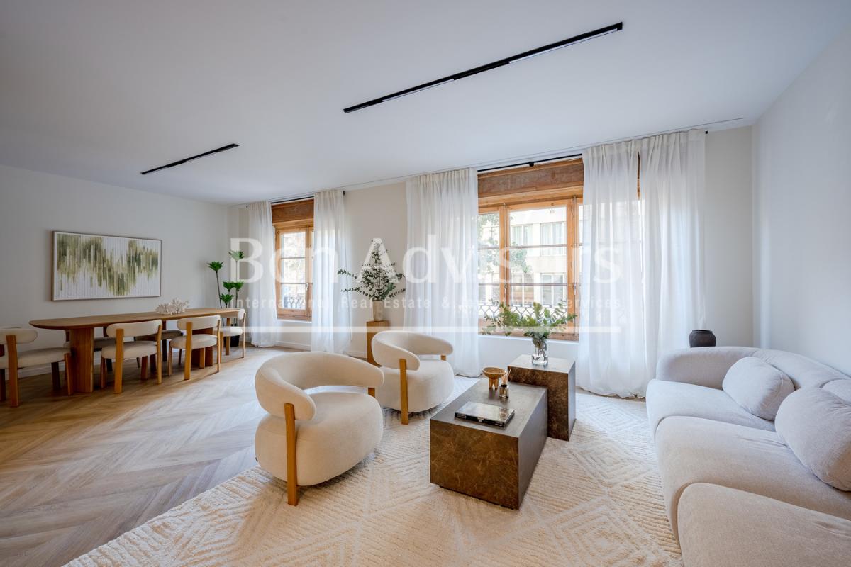 Picture of Apartment For Sale in Barcelona, Barcelona, Spain