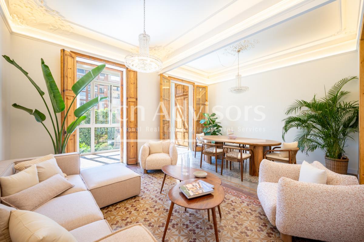 Picture of Apartment For Sale in Barcelona, Barcelona, Spain