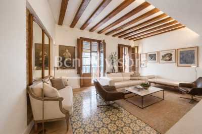 Apartment For Sale in Barcelona, Spain
