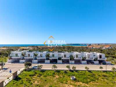 Villa For Sale in Sagres, Portugal