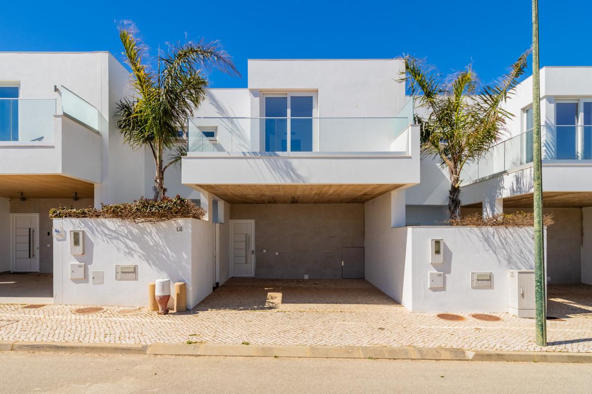 Picture of Villa For Sale in Sagres, Algarve, Portugal
